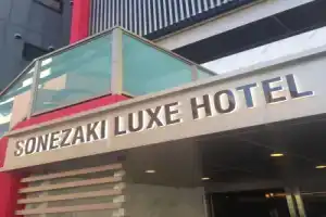 Sonezaki Luxe Hotel, Осака
