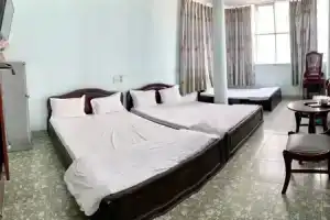 Thien Phuc Hotel, Нячанг