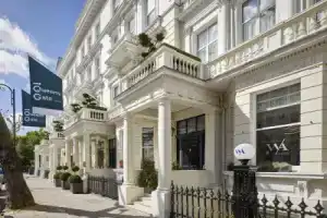 100 Queen’s Gate Hotel London, Curio Collection by Hilton, Лондон