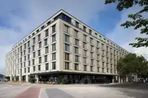 Hotel «AMANO Grand Central», Берлин