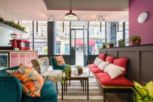 Отель «Selina NQ1 Manchester», Манчестер