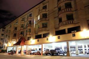B.P Grand Service Apartment Chiang Mai, Чианг Май
