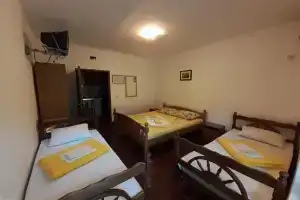 Stevovic Apartments, Лепетане