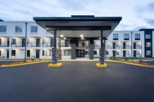 Отель «Baymont by Wyndham Charlotte University», Шарлотт