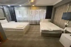Ufuk Hotel, Чешме