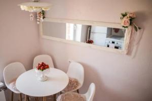 Vintage Lounge studio with sea view in Liepaja, Лиепая