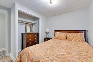 Heart of Greensboro: Pet-friendly Gem 3 Mi to Dtwn, Гринсборо