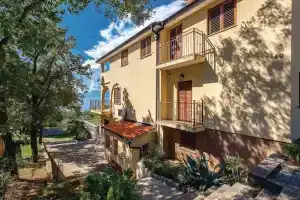 Nice Home in Kostrena With Wifi and 1 Bedrooms, Риека