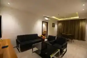 v One Hotel-Ambara Elite, Бангалор
