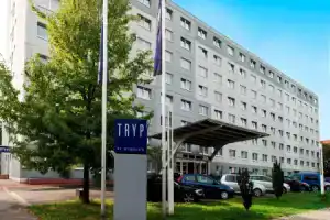 Отель «Good Morning + Berlin City East», Берлин