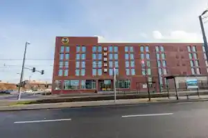 B&B Hotel Bremen-Überseestadt, Бремен