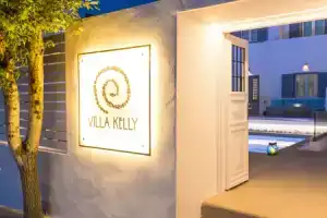 Villa Kelly Rooms & Suites, Науса