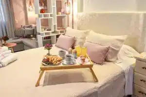 Suite 16, Керкира