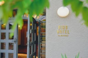 Bird Hotel, Фудзисава
