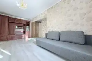 Квартира Большая Двухкомнатная у МЕТРО АЭРОПОРТ, Москва
