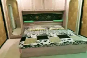 Гостиница на Челюскинцев 17, Новосибирск
