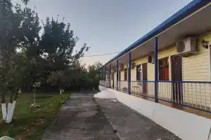 Гостевой дом «Садовый Двор», Леселидзе