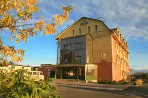 Гостиница «Постоялый двор», Татарск