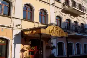 Гарни Отель, Минск