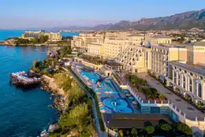 Merit Royal Premium Hotel Casino & Spa, Кирения
