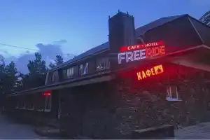 Кафе и отель FreeRide, Терскол