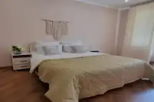 Квартира 105 Уютный Дом, Астрахань