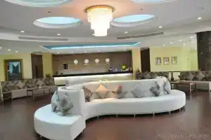 Elite Byblos Hotel, Дубай