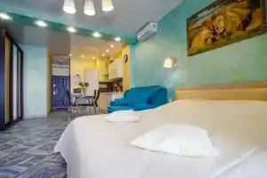 Апартаменты Мираж 3, Ялта