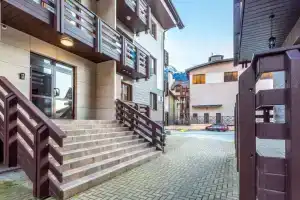 Апартаменты Chalet, Эсто-Садок