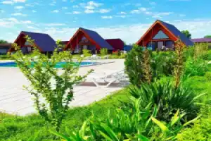 Гостиница у парома, Мумра