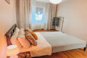 Квартира на улице Новгородская 5к1, Москва