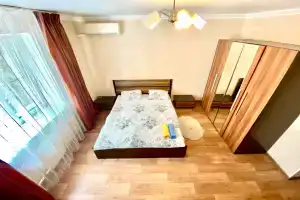 Квартира на Куликова 44А, Астрахань