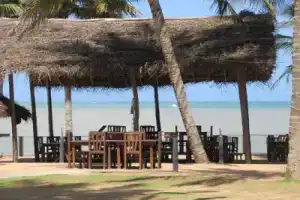 Ceylon Sea Hotel, Тангалле