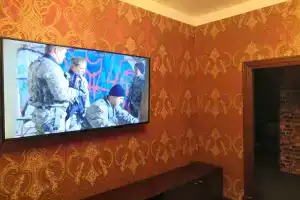 Квартира Просторная Трехкомнатная Сталинка на Проспекте Ленина