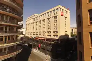 Отель «ibis Yerevan Center», Ереван