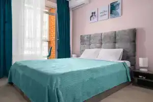 Квартира pядoм c гоpoдcким пapком, Горячий Ключ