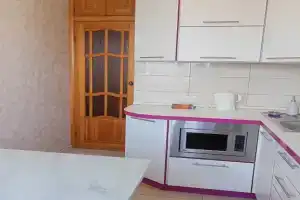Квартира Просторная двухкомнатная в самом центре Тулы