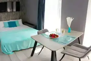 Квартира с Балконом на 4 гостей, Адлер