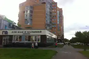 Апартаменты 2х-комнатные апартаменты на Братиславской, Москва