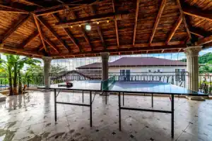 Вилла Morskoy Resort с бассейном и сауной в центре Сочи