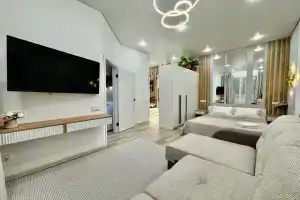 Квартира Современная однокомнатная в центре уникальный дизайн и удобство для вашего проживания