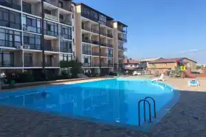 Апартаменты у моря с бассейном, Севастополь