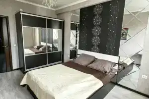 Квартира уютная трехкомнатная в 18 квартале