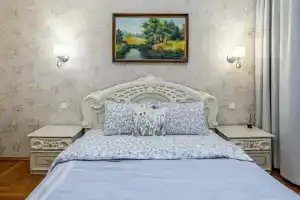 Квартира Трехкомнатная с изолированными комнатами около Кремля, Казань
