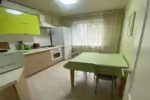 Квартира 3х Комнатная Рядом с Парком Победы 3 Этаж, Липецк