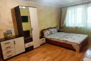 Квартира на Ленина 45, Алушта