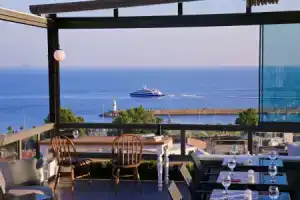 Hotel «Bronte», Стамбул
