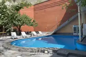 Red Hotel, Ереван