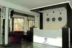 Nor Yerevan Hotel, Ереван