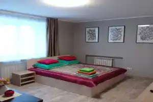 Апартаменты на Суркова 28/2, Рыбинск